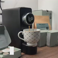 Kavni aparat na kapsule Compact